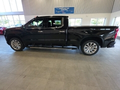 Used 2019  Chevrolet Silverado 1500 4WD Crew Cab 157" High Country at Maxx Loans near St&period; Adrian&comma; MI