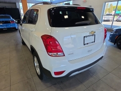 Used 2021  Chevrolet Trax FWD 4dr LT at Maxx Loans near St&period; Adrian&comma; MI