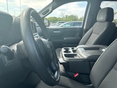 Used 2020  Chevrolet Silverado 1500 4WD Crew Cab 147" Custom Trail Boss at Maxx Loans near St&period; Adrian&comma; MI