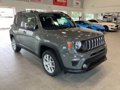 Used 2019 Jeep Renegade Latitude 4x4 at Maxx Loans near St. Adrian, MI