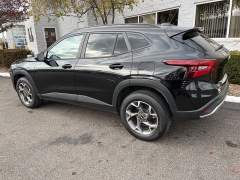 Used 2025  Chevrolet Trax FWD 4dr LT at Maxx Loans near St. Adrian, MI