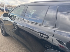 Used 2024  Chevrolet Traverse FWD 4dr LT w&sol;1LT at Maxx Loans near St&period; Adrian&comma; MI