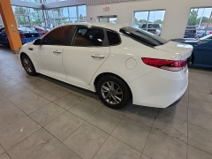 Used 2020  Kia Optima LX Auto at Maxx Loans near St&period; Adrian&comma; MI
