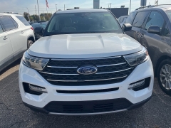 Used 2023 Ford Explorer XLT 4WD at Suburban Ford of Sterling Heights near Sterling Heights, MI