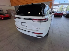 Used 2024  Jeep Grand Cherokee Summit 4x4 at Maxx Loans near St&period; Adrian&comma; MI