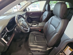 Used 2019  Audi Q8 4d SUV 3&period;0T Quattro Prestige at Maxx Loans near St&period; Adrian&comma; MI