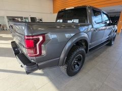 Used 2018  Ford F-150 4WD SuperCrew Raptor at Maxx Loans near St&period; Adrian&comma; MI