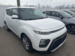 Used 2022  Kia Soul LX IVT at Maxx Loans near St&period; Adrian&comma; MI