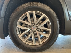 Used 2017  GMC Acadia AWD 4dr SLE w/SLE-2 at Maxx Loans near St. Adrian, MI