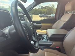 Used 2022  Ford F-150 4WD SuperCrew Box at Maxx Loans near St&period; Adrian&comma; MI