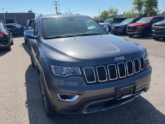Used 2017 Jeep Grand Cherokee Limited 4x4 at Suburban Ford of Sterling Heights near Sterling Heights, MI