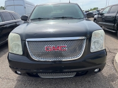 Used 2012  GMC Yukon 4d SUV 4WD Denali at Maxx Loans near St&period; Adrian&comma; MI