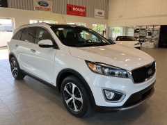 Used 2017 Kia Sorento 4d SUV AWD EX Turbo at Maxx Loans near St. Adrian, MI