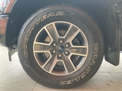 Used 2017  Ford F-150 4WD SuperCab 6.5' Box at Suburban Ford of Sterling Heights near Sterling Heights, MI