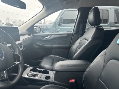 Used 2023  Ford Escape Platinum AWD at Maxx Loans near St&period; Adrian&comma; MI