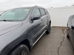 Used 2018  Jeep Grand Cherokee 4d SUV 4WD Summit V6 at Maxx Loans near St&period; Adrian&comma; MI