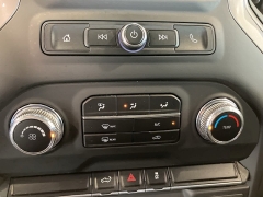 Used 2021 GMC Sierra 1500 4WD Crew Cab at Maxx Loans near St. Adrian, MI