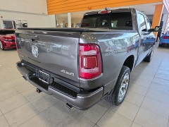 Used 2021  Ram 1500 Big Horn 4x4 Crew Cab 5'7" Box at Maxx Loans near St&period; Adrian&comma; MI