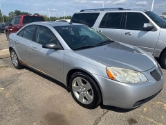 Used 2009  Pontiac G6 4d Sedan at Maxx Loans near St&period; Adrian&comma; MI