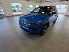 Used 2025  Jeep Compass Limited 4x4 at Maxx Loans near St&period; Adrian&comma; MI
