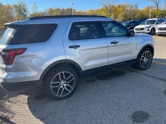 Used 2019  Ford Explorer 4d SUV 4WD Sport at Maxx Loans near St. Adrian, MI