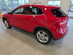 Used 2019  Mercedes-Benz GLA-Class 4d SUV GLA250 4Matic at Maxx Loans near St&period; Adrian&comma; MI