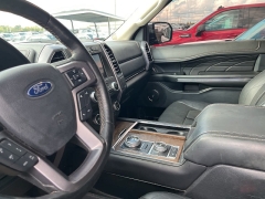 Used 2019 Ford Expedition 4d SUV 4WD Platinum at Suburban Ford of Sterling Heights near Sterling Heights, MI