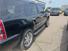 Used 2012  GMC Yukon 4d SUV 4WD Denali at Maxx Loans near St&period; Adrian&comma; MI