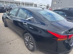 Used 2025  Nissan Altima SV FWD at Maxx Loans near St&period; Adrian&comma; MI