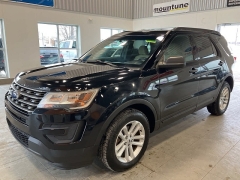  2017 Ford Explorer 4d SUV 4WD at Maxx Loans near St&period; Adrian&comma; MI