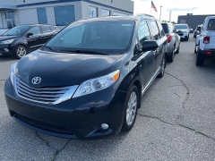 Used 2017 Toyota Sienna AWD 7-Passenger (Natl) at Maxx Loans near St. Adrian, MI