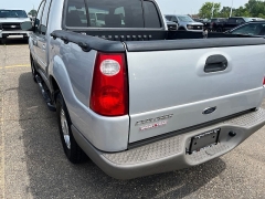 Used 2001  Ford Explorer Sport Trac 4d SUV 4WD at Maxx Loans near St&period; Adrian&comma; MI