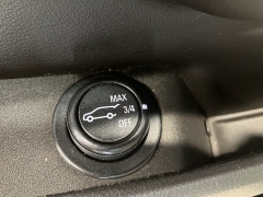 Used 2014  Cadillac SRX 4d SUV AWD Luxury at Maxx Loans near St. Adrian, MI