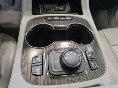 Used 2020  GMC Acadia 4d SUV AWD SLT V6 at Maxx Loans near St&period; Adrian&comma; MI