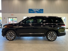 Used 2023  Lincoln Navigator Reserve 4x4 at Maxx Loans near St. Adrian, MI
