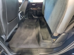 Used 2019  Chevrolet Silverado 1500 4WD Crew Cab 157" High Country at Maxx Loans near St&period; Adrian&comma; MI