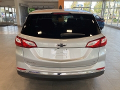 Used 2021 Chevrolet Equinox FWD 4dr LT w/1LT at Suburban Ford of Sterling Heights near Sterling Heights, MI