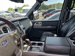Used 2010  Ford Expedition EL 4d SUV 4WD Limited at Maxx Loans near St&period; Adrian&comma; MI
