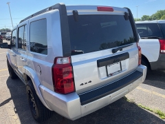 Used 2007 Jeep Commander 4WD 4dr Sport at Maxx Loans near St. Adrian, MI