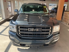 Used 2017 GMC Sierra 1500 4WD Double Cab 143.5" at Suburban Ford of Sterling Heights near Sterling Heights, MI