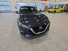 Used 2022  Nissan Altima 2&period;5 SV Sedan at Maxx Loans near St&period; Adrian&comma; MI