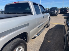 Used 2005 GMC Sierra 1500 Ext Cab 143.5" WB 4WD at Suburban Ford of Sterling Heights near Sterling Heights, MI