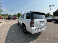 Used 2017 GMC Yukon 4d SUV 4WD Denali at Suburban Ford of Sterling Heights near Sterling Heights, MI