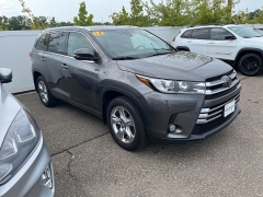 Used 2018 Toyota Highlander Limited V6 AWD (Natl) at Maxx Loans near St. Adrian, MI
