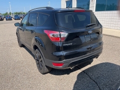 Used 2017 Ford Escape 4d SUV 4WD SE at Maxx Loans near St. Adrian, MI