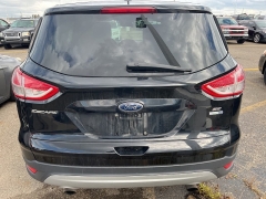 Used 2016 Ford Escape 4d SUV 4WD SE at Suburban Ford of Sterling Heights near Sterling Heights, MI