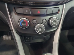 Used 2022  Chevrolet Trax AWD 4dr LT at Maxx Loans near St&period; Adrian&comma; MI