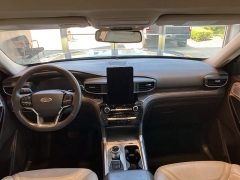 Used 2022 Ford Explorer Platinum 4WD at Suburban Ford of Sterling Heights near Sterling Heights, MI