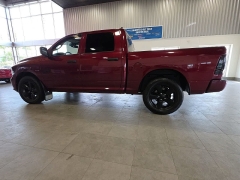 Used 2019  Ram 1500 Classic Express 4x4 Crew Cab 5'7" Box at Maxx Loans near St&period; Adrian&comma; MI