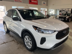 Used 2025  Ford Escape Active AWD at Maxx Loans near St&period; Adrian&comma; MI